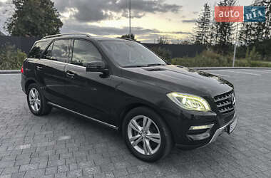 Внедорожник / Кроссовер Mercedes-Benz M-Class 2012 в 