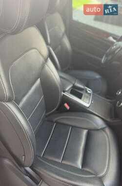 Внедорожник / Кроссовер Mercedes-Benz M-Class 2011 в 