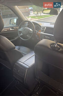 Внедорожник / Кроссовер Mercedes-Benz M-Class 2011 в 