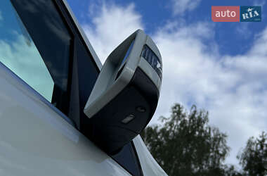Внедорожник / Кроссовер Mercedes-Benz M-Class 2013 в 