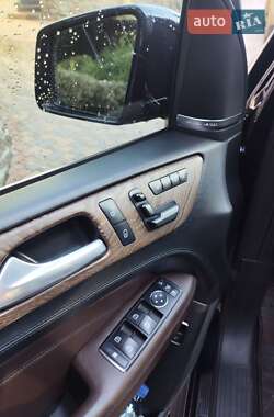 Позашляховик / Кросовер Mercedes-Benz M-Class 2013 в 