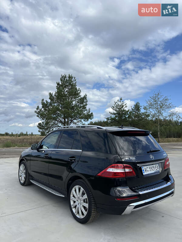 Позашляховик / Кросовер Mercedes-Benz M-Class 2013 в Камені-Каширському