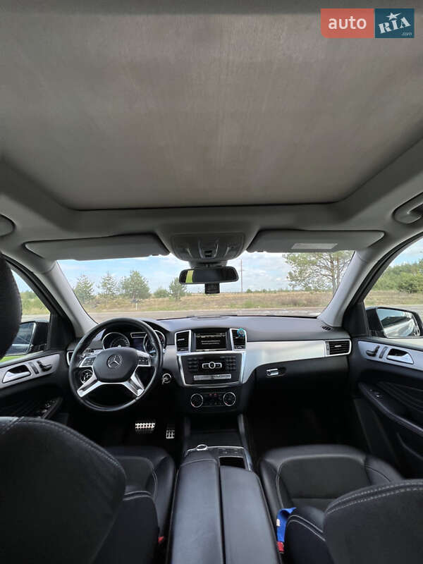 Позашляховик / Кросовер Mercedes-Benz M-Class 2013 в Камені-Каширському