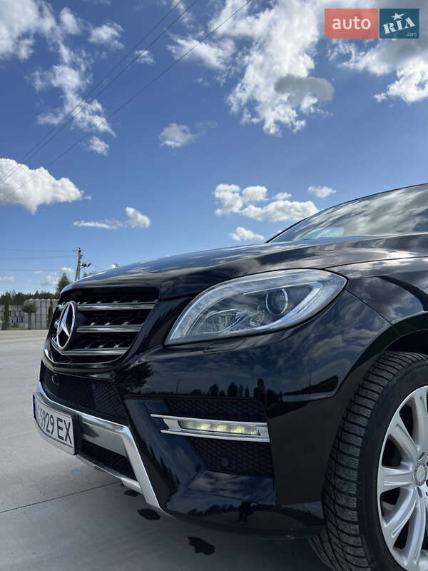 Позашляховик / Кросовер Mercedes-Benz M-Class 2013 в Камені-Каширському