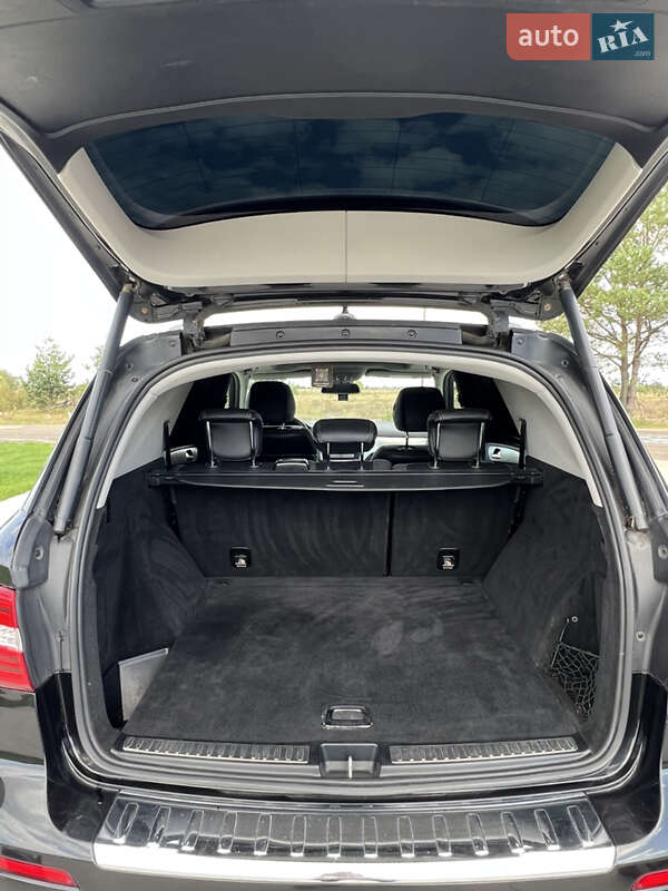 Позашляховик / Кросовер Mercedes-Benz M-Class 2013 в Камені-Каширському