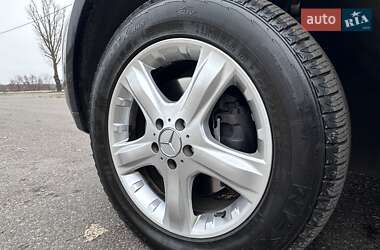 Внедорожник / Кроссовер Mercedes-Benz M-Class 2010 в Кривом Роге