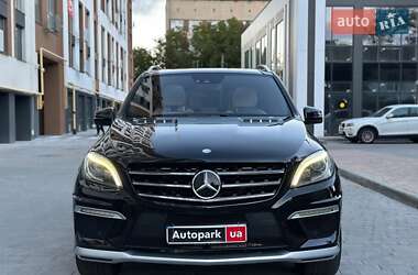 Внедорожник / Кроссовер Mercedes-Benz M-Class 2012 в 