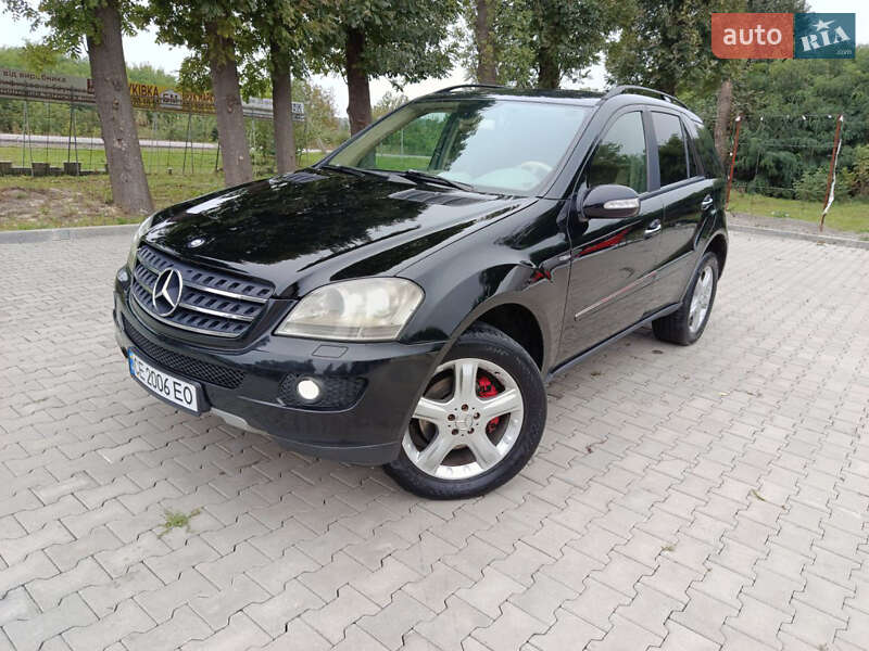 Внедорожник / Кроссовер Mercedes-Benz M-Class 2006 в 