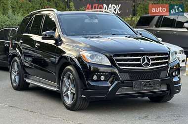 Внедорожник / Кроссовер Mercedes-Benz M-Class 2012 в Киеве