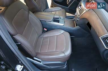 Позашляховик / Кросовер Mercedes-Benz M-Class 2014 в 