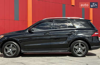 Внедорожник / Кроссовер Mercedes-Benz M-Class 2013 в 