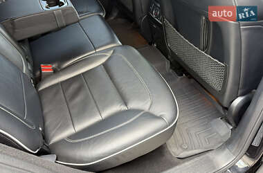 Внедорожник / Кроссовер Mercedes-Benz M-Class 2013 в 