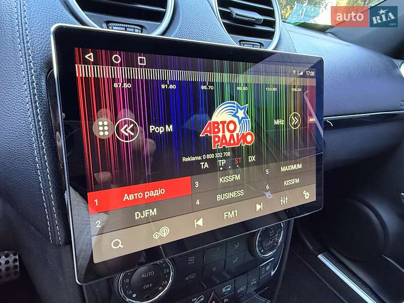 Позашляховик / Кросовер Mercedes-Benz M-Class 2011 в Києві