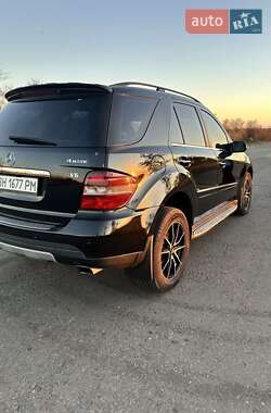 Внедорожник / Кроссовер Mercedes-Benz M-Class 2008 в 