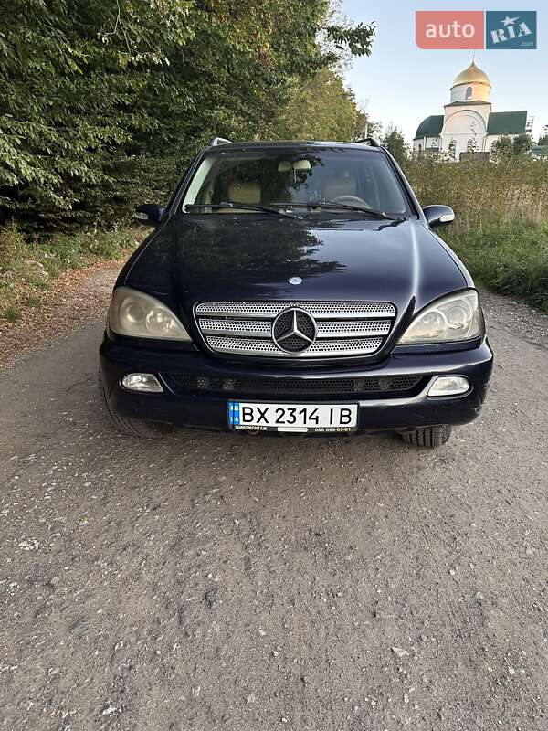 Mercedes-Benz M-Class 2003