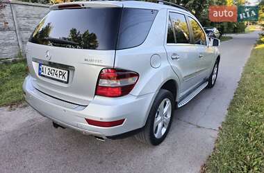 Внедорожник / Кроссовер Mercedes-Benz M-Class 2011 в 