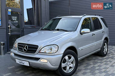 Внедорожник / Кроссовер Mercedes-Benz M-Class 2001 в Черновцах