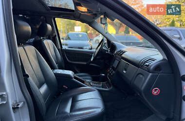 Внедорожник / Кроссовер Mercedes-Benz M-Class 2001 в 