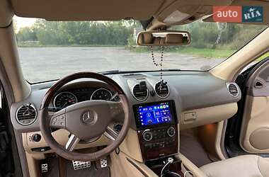 Внедорожник / Кроссовер Mercedes-Benz M-Class 2006 в 