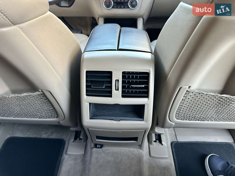 Внедорожник / Кроссовер Mercedes-Benz M-Class 2015 в Броварах