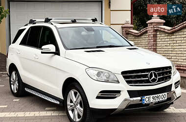Позашляховик / Кросовер Mercedes-Benz M-Class 2013 в 
