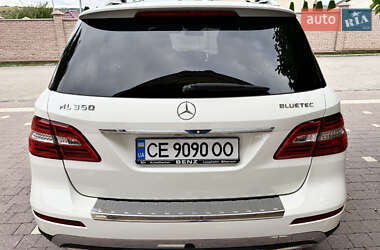 Позашляховик / Кросовер Mercedes-Benz M-Class 2013 в 
