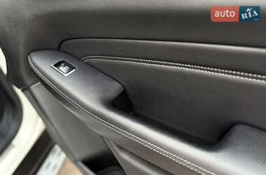 Позашляховик / Кросовер Mercedes-Benz M-Class 2013 в 