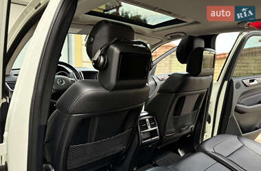 Позашляховик / Кросовер Mercedes-Benz M-Class 2013 в 