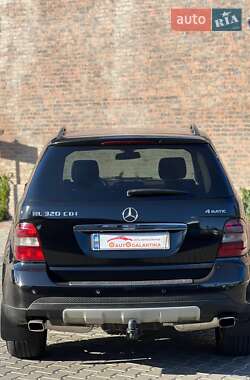 Внедорожник / Кроссовер Mercedes-Benz M-Class 2008 в 