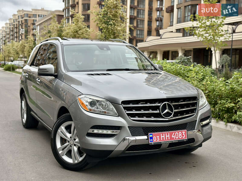 Внедорожник / Кроссовер Mercedes-Benz M-Class 2014 в Киеве