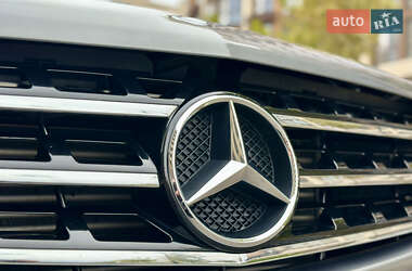 Внедорожник / Кроссовер Mercedes-Benz M-Class 2014 в 