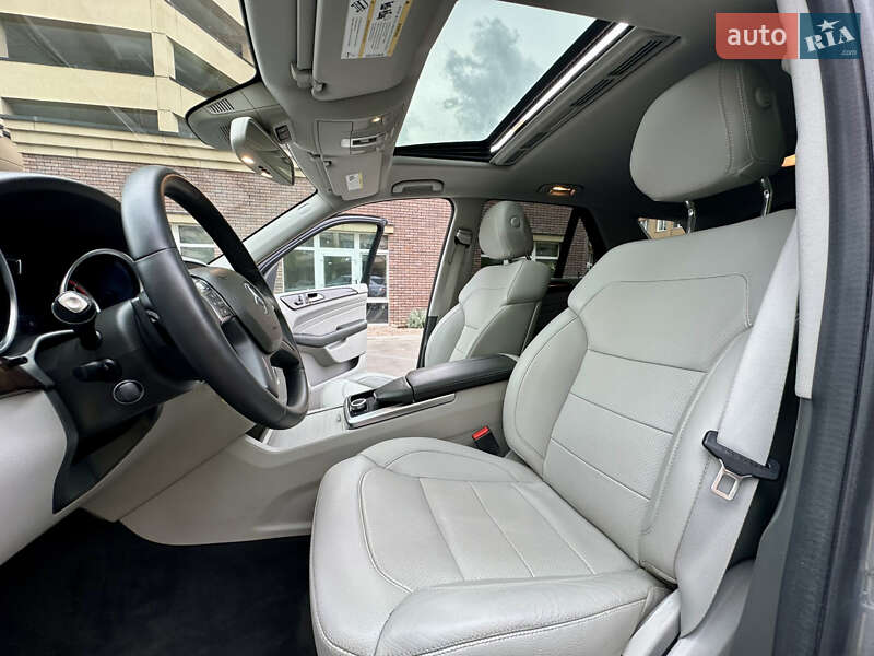 Внедорожник / Кроссовер Mercedes-Benz M-Class 2014 в Киеве