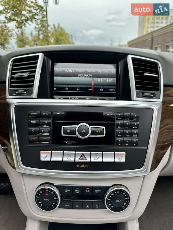 Внедорожник / Кроссовер Mercedes-Benz M-Class 2014 в Киеве