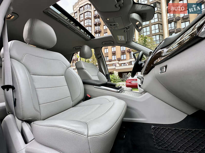Внедорожник / Кроссовер Mercedes-Benz M-Class 2014 в Киеве