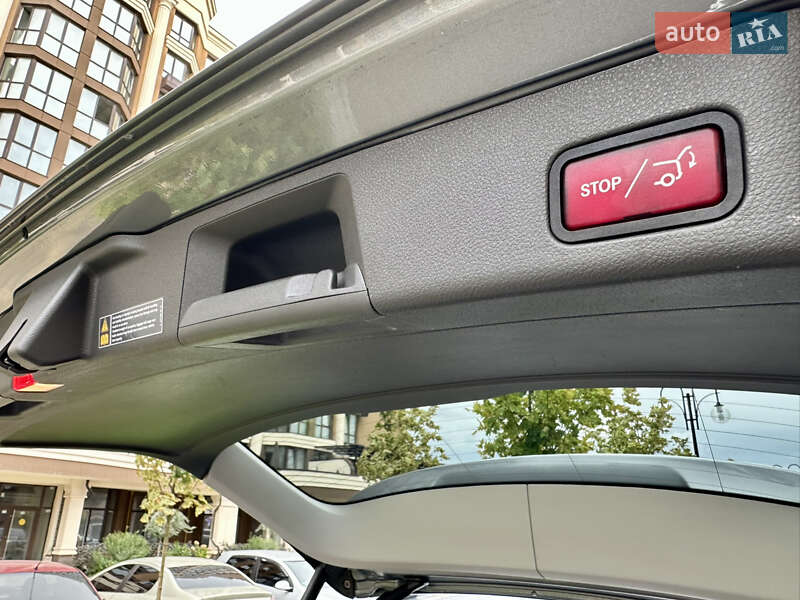 Внедорожник / Кроссовер Mercedes-Benz M-Class 2014 в Киеве