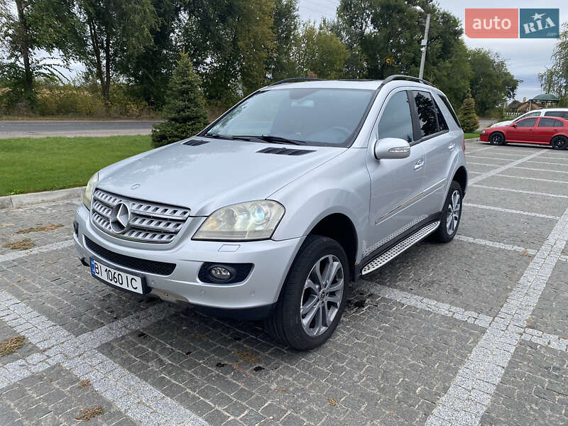 Позашляховик / Кросовер Mercedes-Benz M-Class 2006 в Пирятині