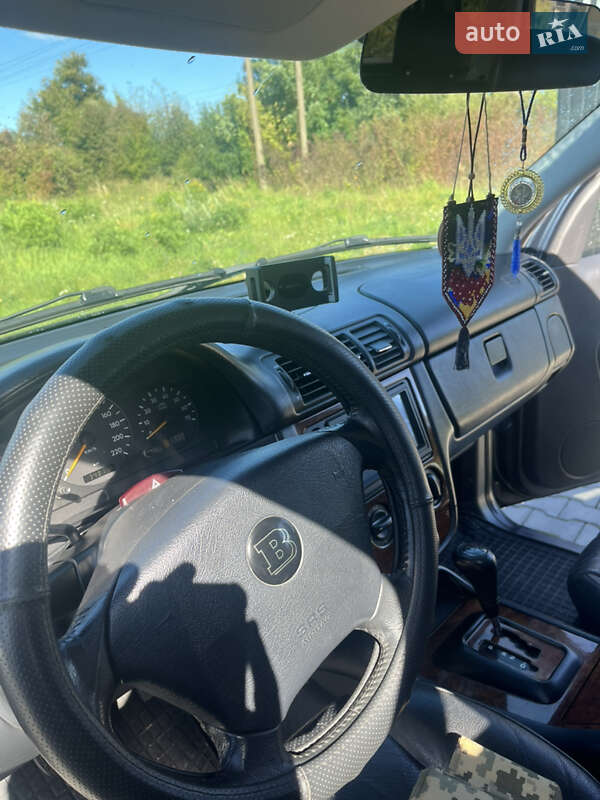 Позашляховик / Кросовер Mercedes-Benz M-Class 2001 в Івано-Франківську