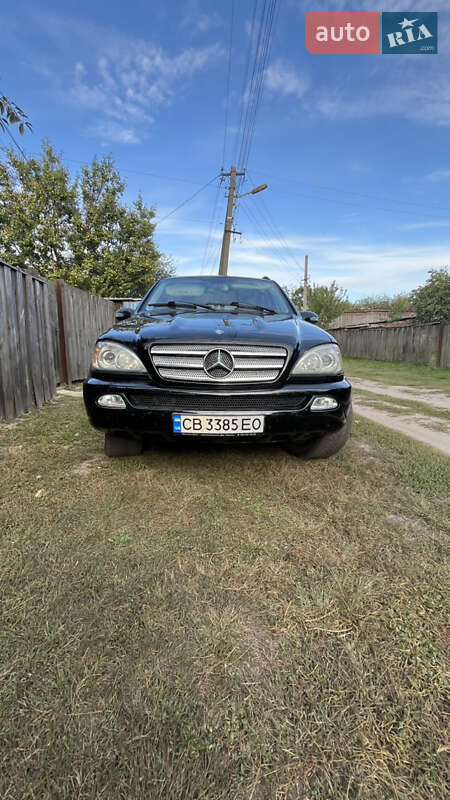 Внедорожник / Кроссовер Mercedes-Benz M-Class 2005 в Прилуках