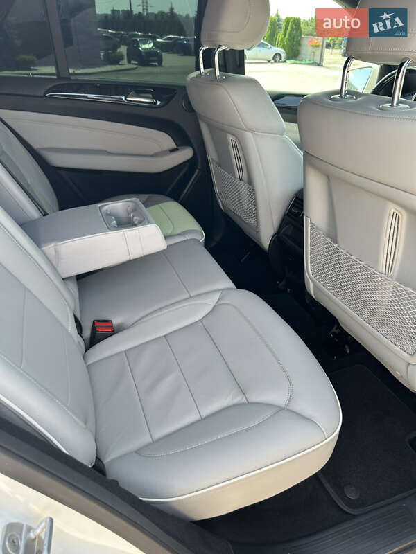 Внедорожник / Кроссовер Mercedes-Benz M-Class 2012 в Днепре