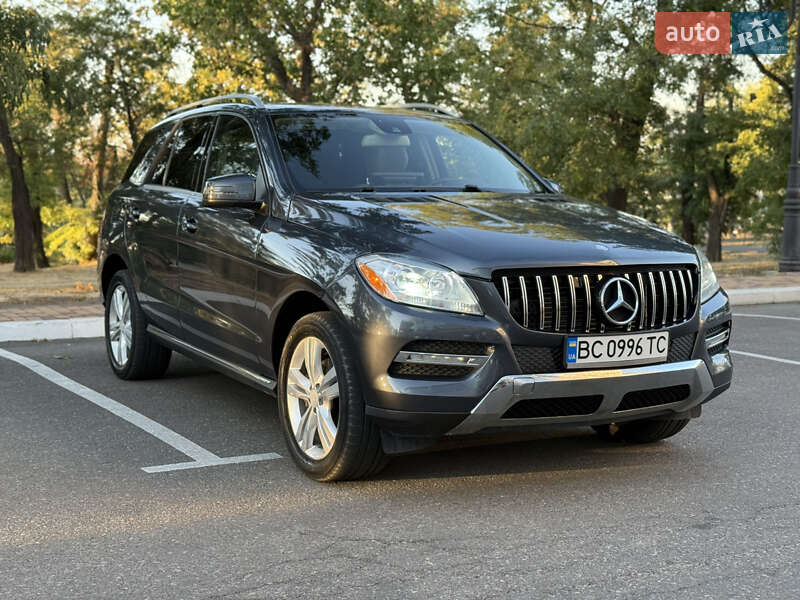 Внедорожник / Кроссовер Mercedes-Benz M-Class 2013 в Одессе
