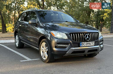Внедорожник / Кроссовер Mercedes-Benz M-Class 2013 в 
