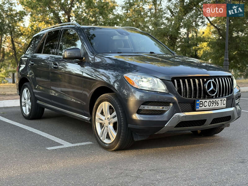 Внедорожник / Кроссовер Mercedes-Benz M-Class 2013 в Одессе