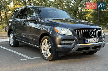 Внедорожник / Кроссовер Mercedes-Benz M-Class 2013 в 