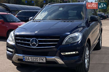 Внедорожник / Кроссовер Mercedes-Benz M-Class 2013 в 