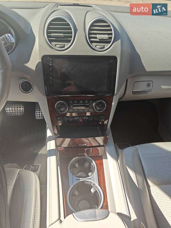 Внедорожник / Кроссовер Mercedes-Benz M-Class 2007 в Киеве