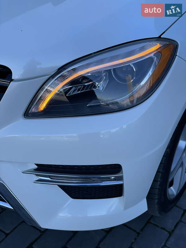 Позашляховик / Кросовер Mercedes-Benz M-Class 2013 в Луцьку