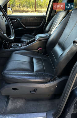 Внедорожник / Кроссовер Mercedes-Benz M-Class 2002 в 