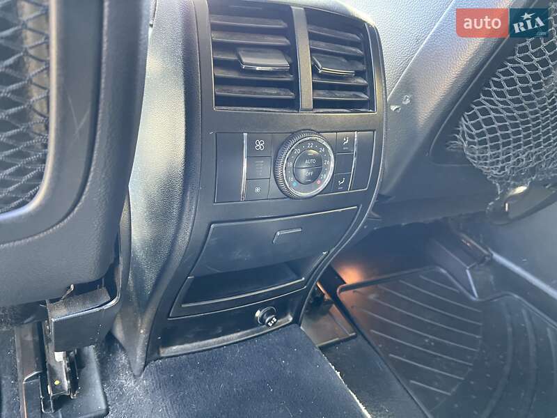 Внедорожник / Кроссовер Mercedes-Benz M-Class 2006 в Тернополе фото 12 Внедорожник / Кроссовер Mercedes-Benz M-Class 2006 в Тернополе