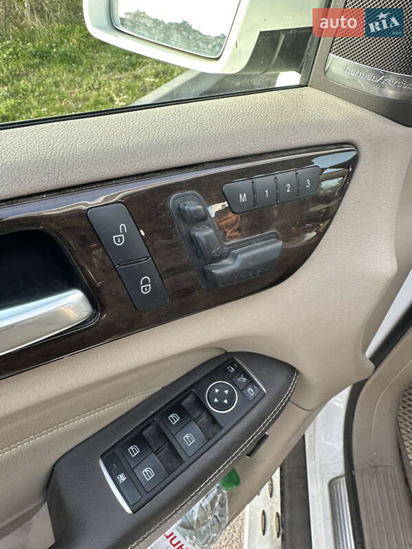 Внедорожник / Кроссовер Mercedes-Benz M-Class 2015 в Звягеле фото 5 Внедорожник / Кроссовер Mercedes-Benz M-Class 2015 в Звягеле