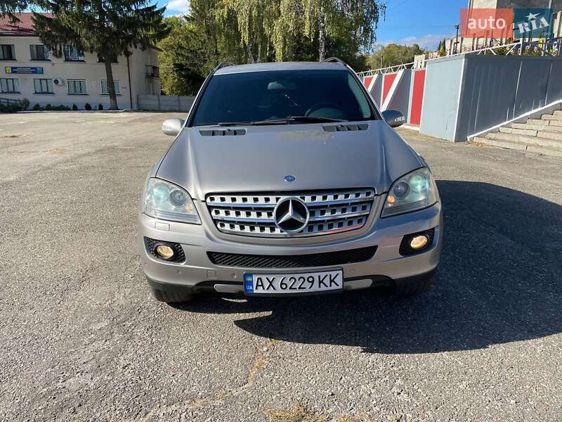 Внедорожник / Кроссовер Mercedes-Benz M-Class 2008 в Валках